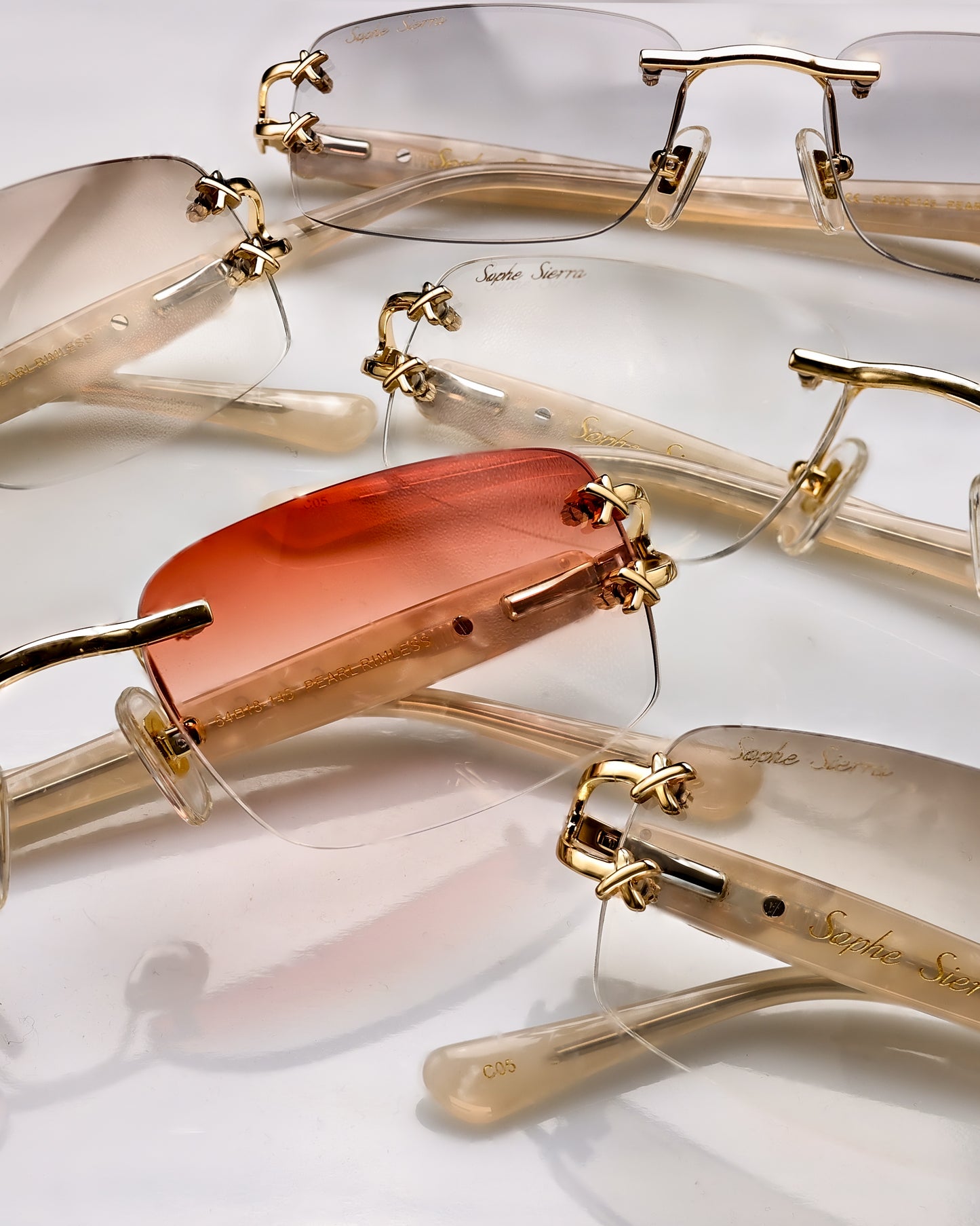 18K GOLD WHITE PEARL