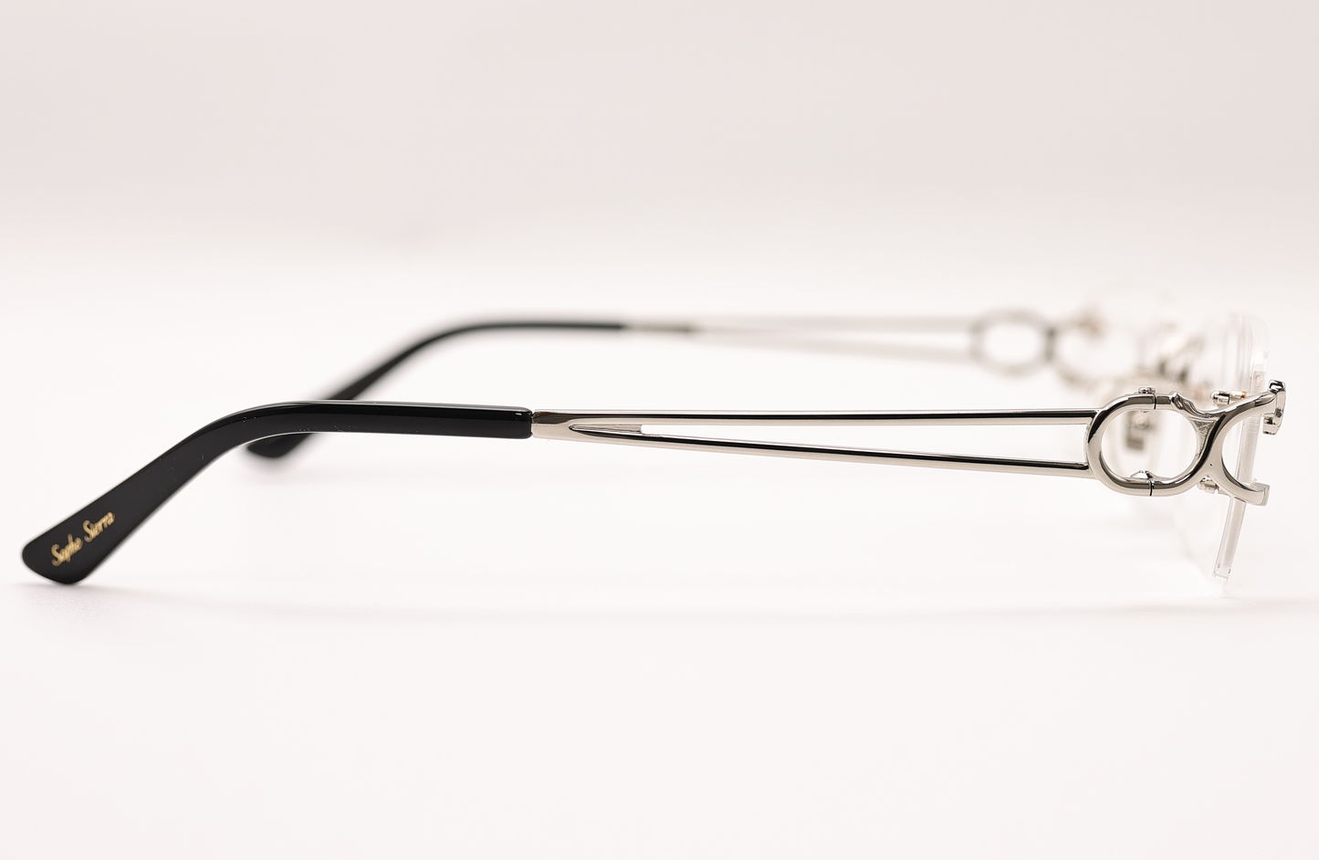 18K WHITE GOLD LION X